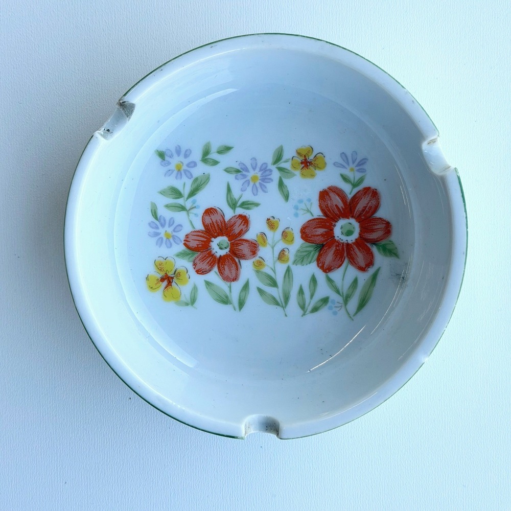 Vintage Ashtray White Floral MCM 70s 60s Boho Small